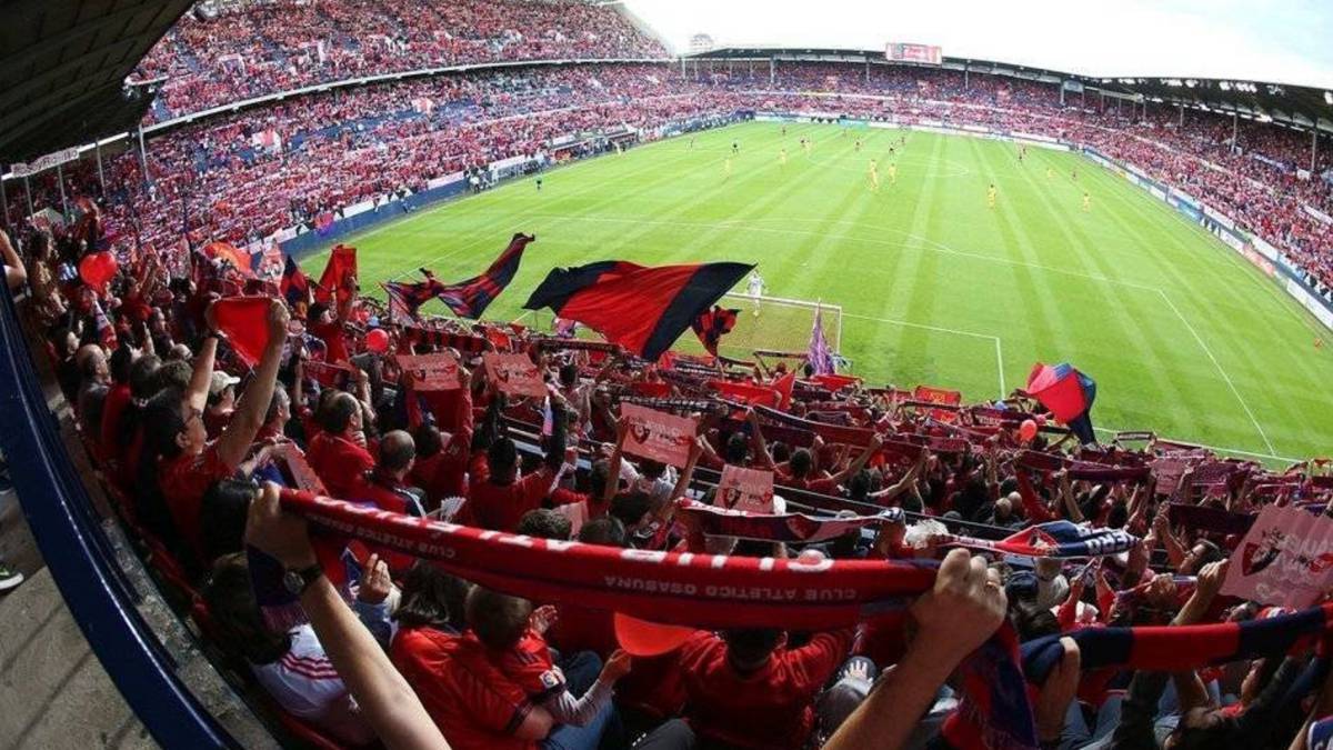 Quinto partido seguido con el 'No hay billetes' en El Sadar
