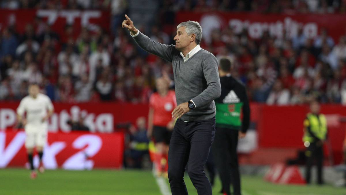 Setién: "La falta de Banega, sin balón y con violencia, es roja"