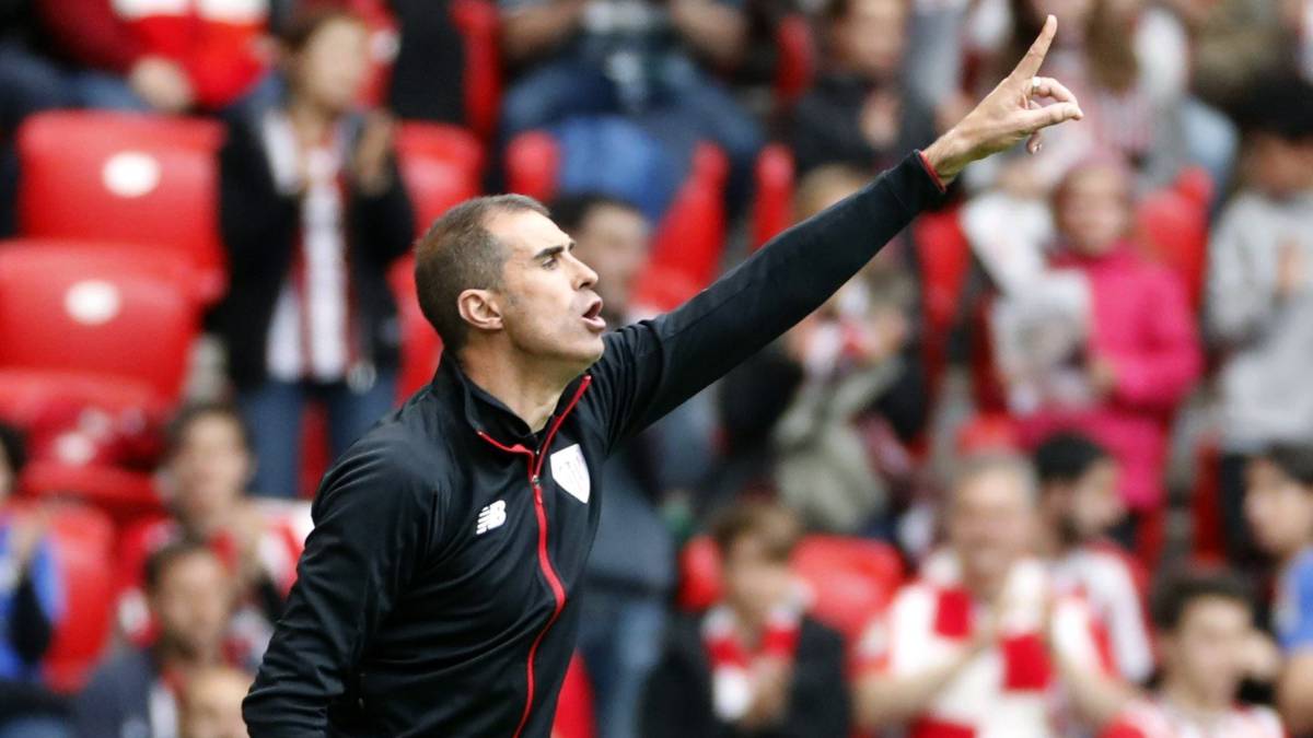 Garitano: "No nos vale con estar muy bien en casa"