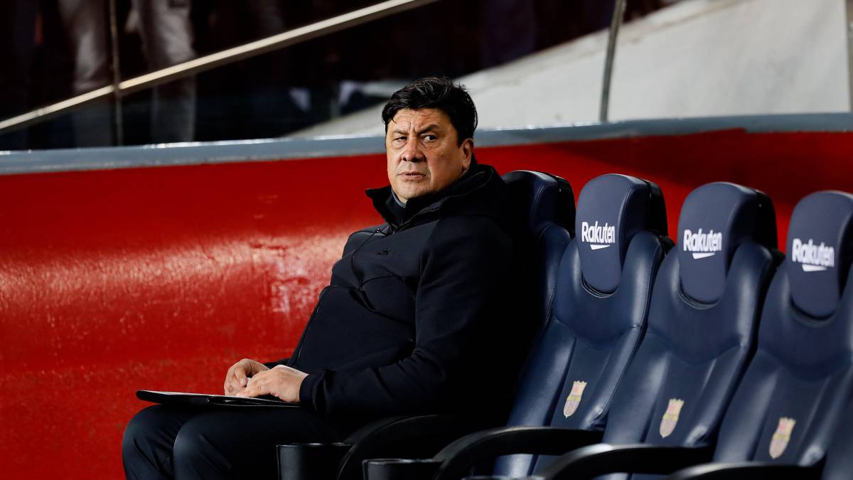 Germán Burgos cumplió 50 años e invitó a la plantilla a un ágape.