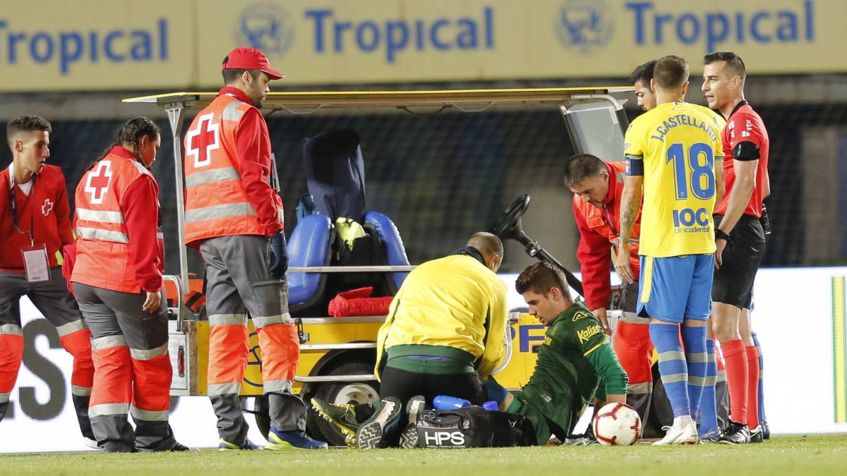 Raúl Fernández, dolido tras la entrada de Jovanovic.