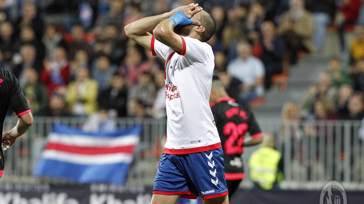 Andújar, jugador del Rayo Majadahonda, en un partido de Segunda.