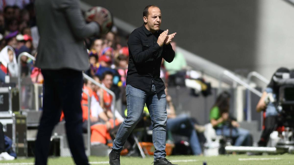 Lluís Cortés, entrenador del Barcelona.