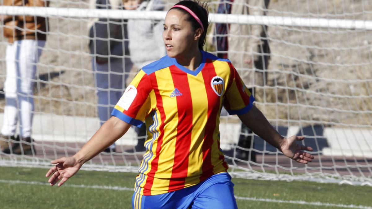 Mari Paz, jugadora del Valencia.