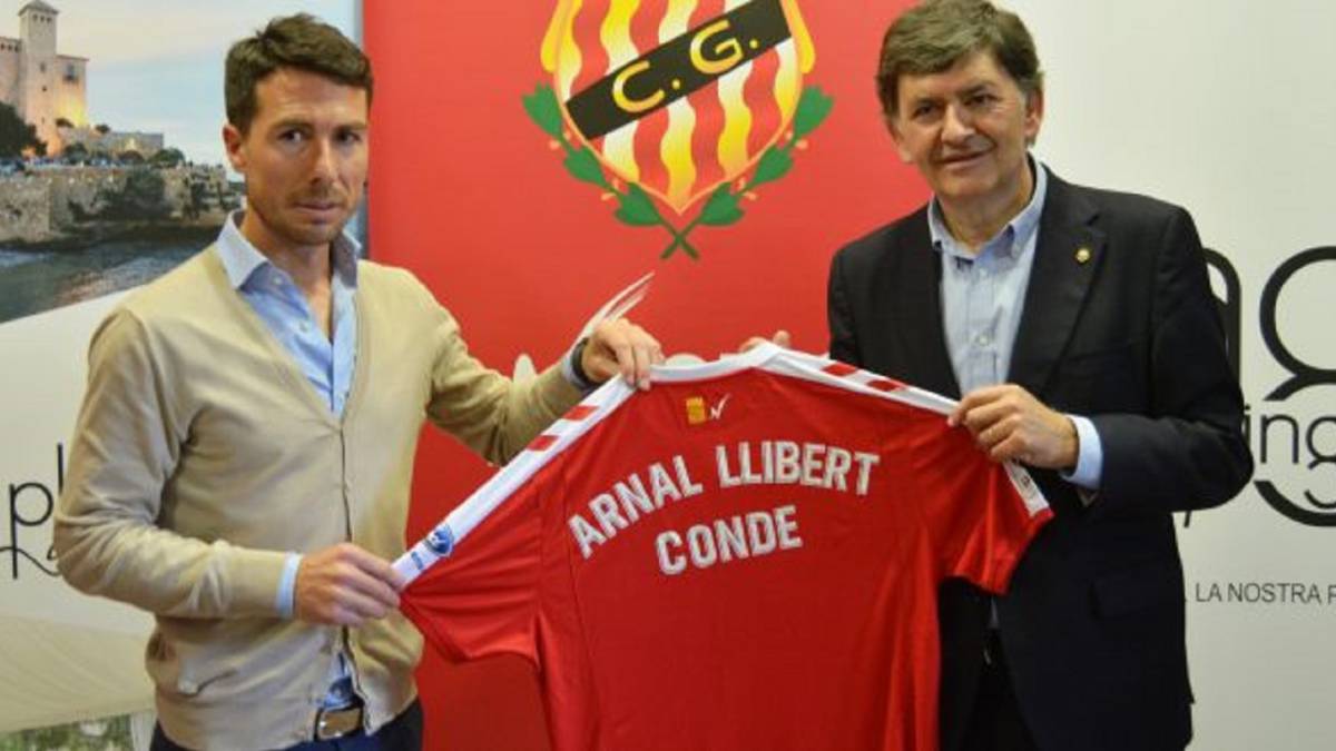 Arnal Llibert, destituido como director deportivo del Nástic.