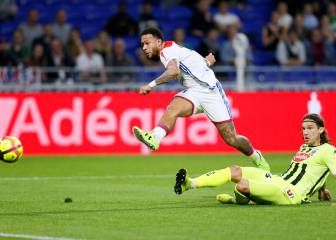 Terrier y Depay afianzan la tercera plaza para el Lyon