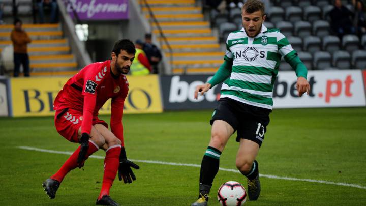 El Sporting gana al Nacional y recorta distancias con el liderato