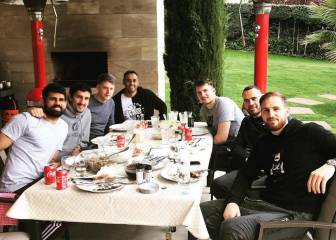 Oblak celebró su renovación con Diego Costa, Savic y Doncic