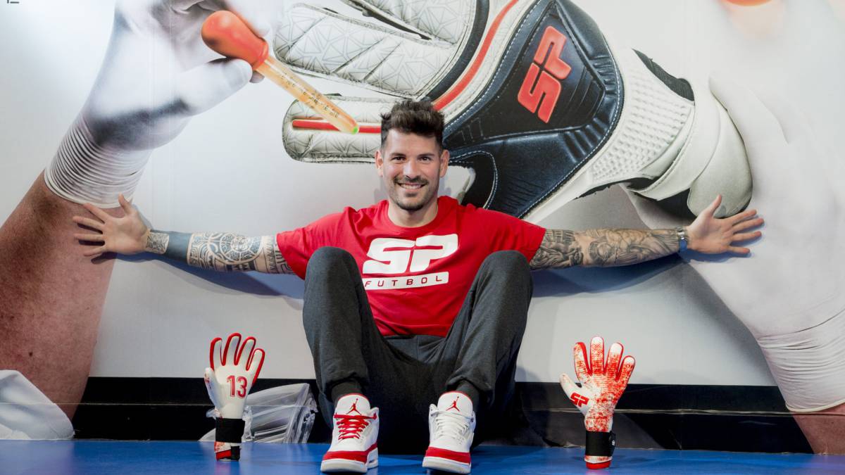 Herrerín: "Me he peleado con los amigos por Benzema"