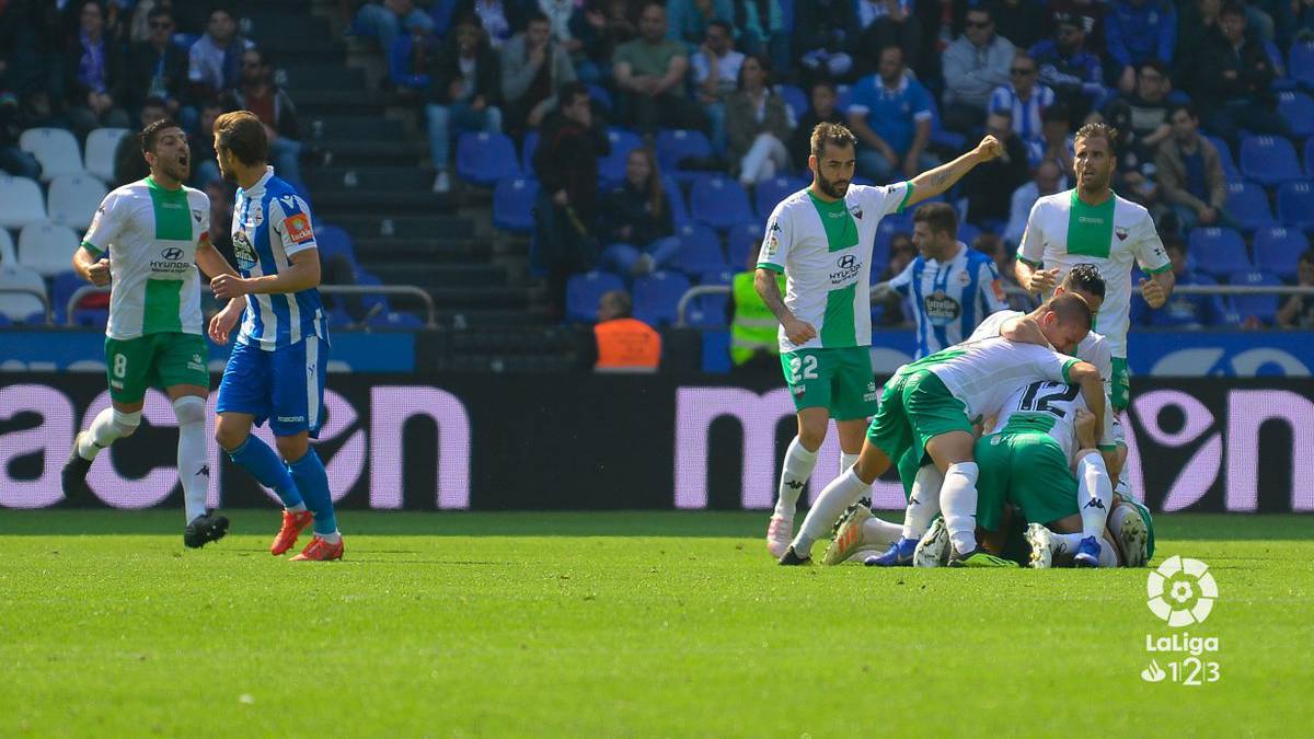Deportivo 1-2 Extremadura: resumen, resultado y goles del partido