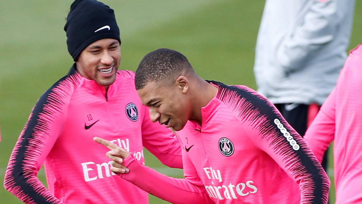Mbappé, Cavani y Neymar, de nuevo juntos en el PSG y ante la ocasión de ser campeones