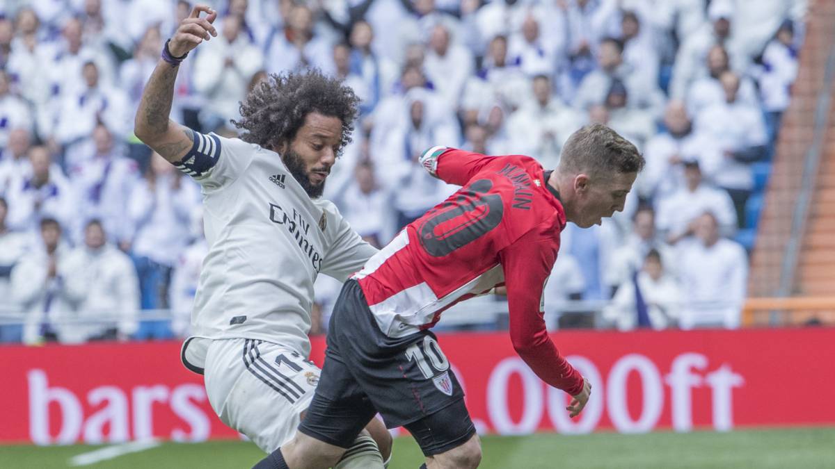 Muniain y Unai López taponan a Susaeta en la banda derecha