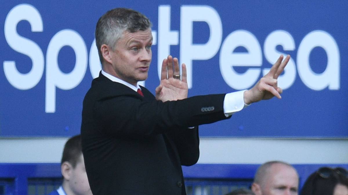 Solskjaer's Manchester United transfer targets leaked - report