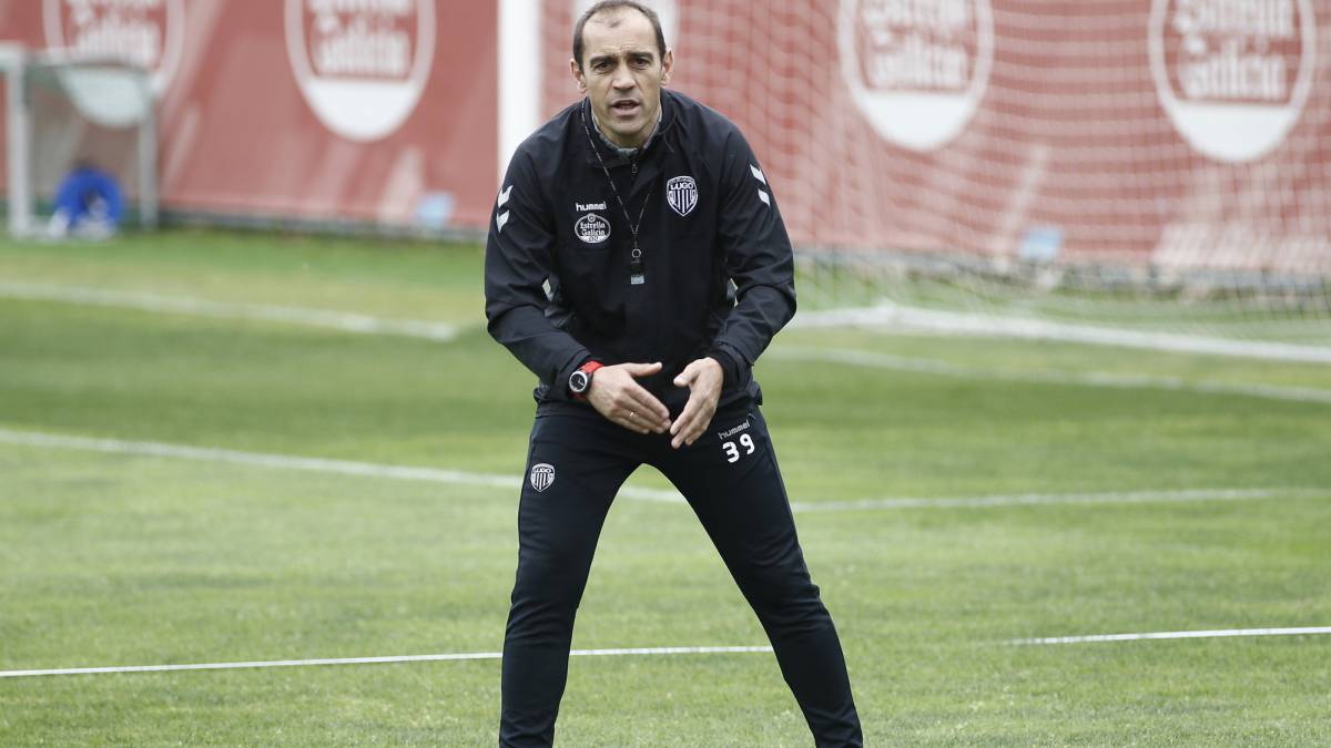 Eloy Jiménez programa doble sesión para implantar su estilo
