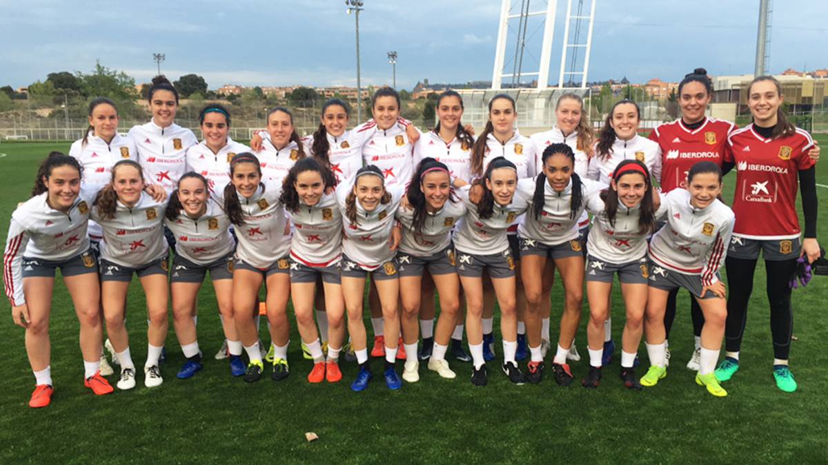 La Selección Sub-17 femenina en Las Rozas.