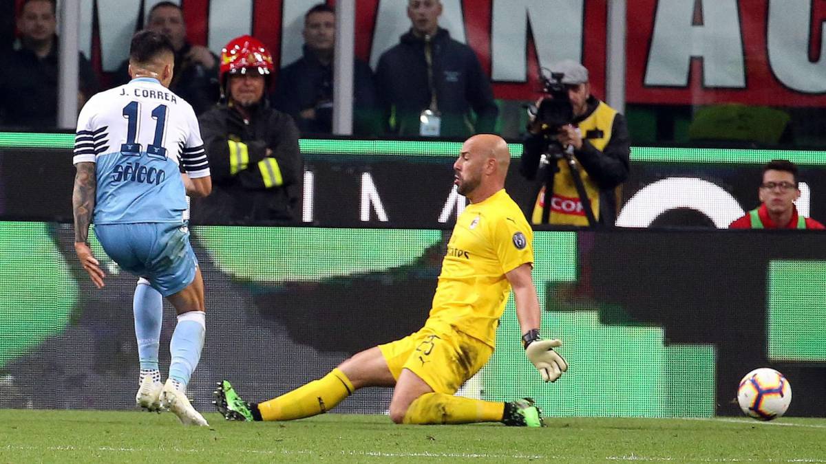 El Lazio tumba al Milán y jugará la final de Copa