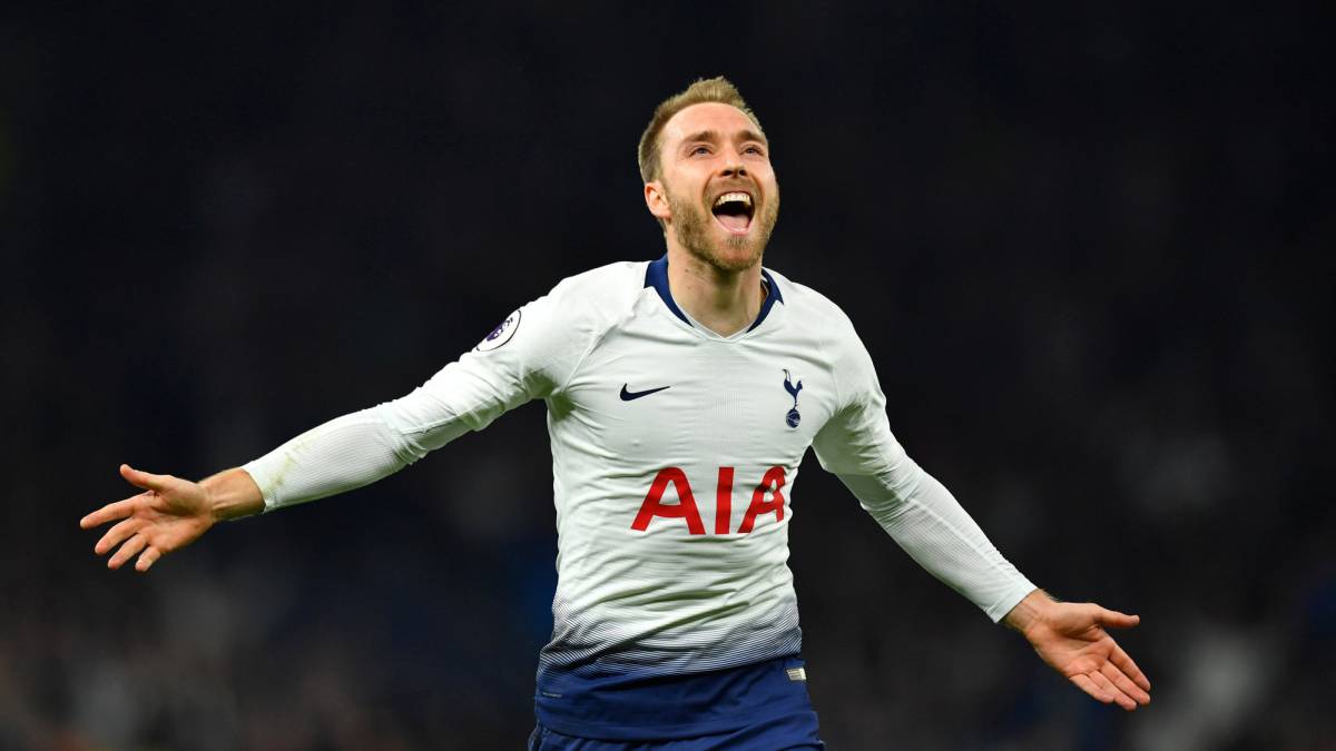 Eriksen celebra el gol que marcó al Brighton a falta de un par de minutos para el final del encuentro.