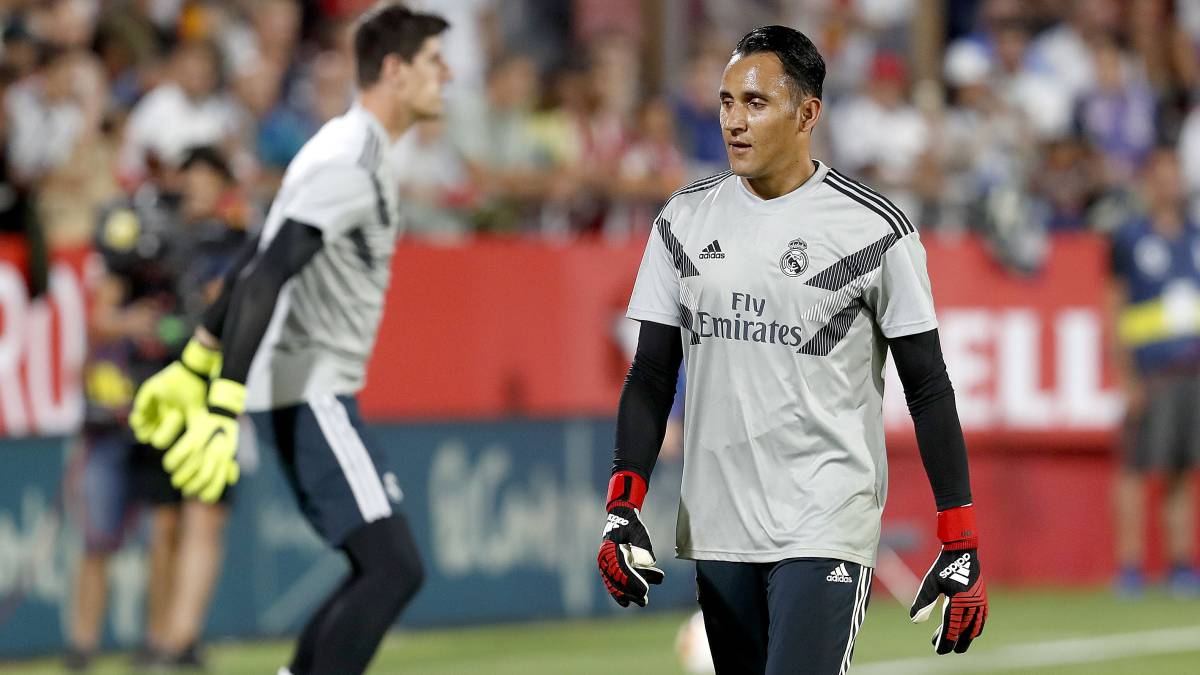 Zidane no confía en Courtois mientras refuerza a Keylor
