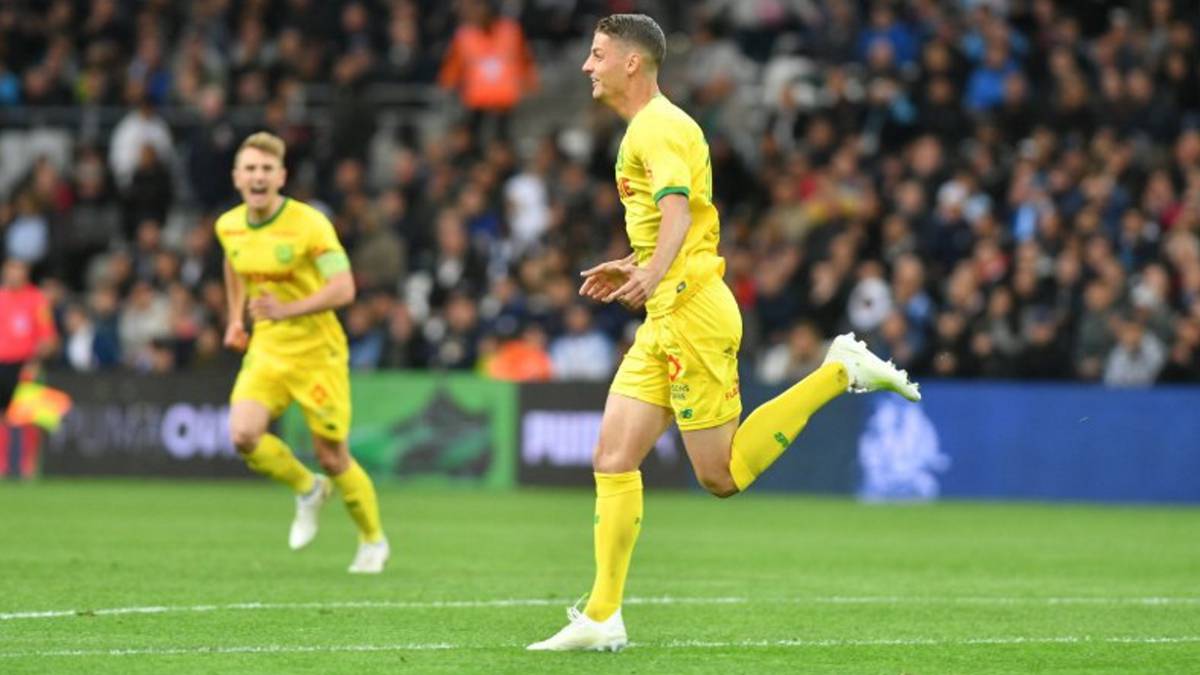 Un jugador del Nantes celebra un gol