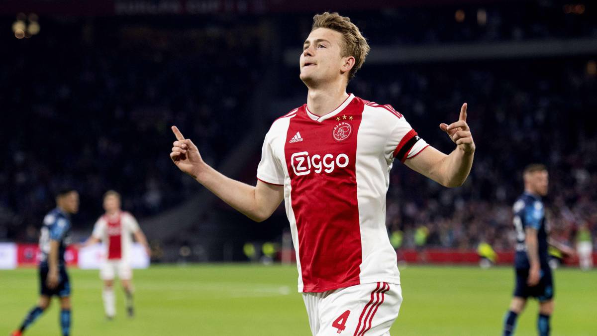 De Ligt, con el Ajax: los apostantes lo ven en el Barcelona.