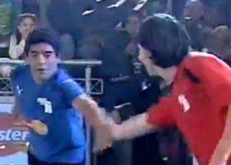 El cómico que perdió con el tándem Messi-Maradona y seduce a Godín y Saviola