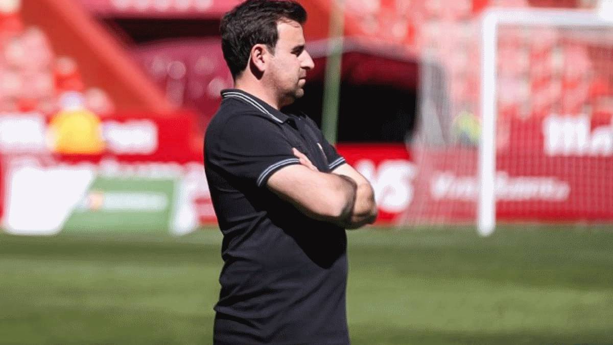 Carlos del Valle: "Vamos a ganar y no estaremos pendientes de lo que ocurra en otros campos"