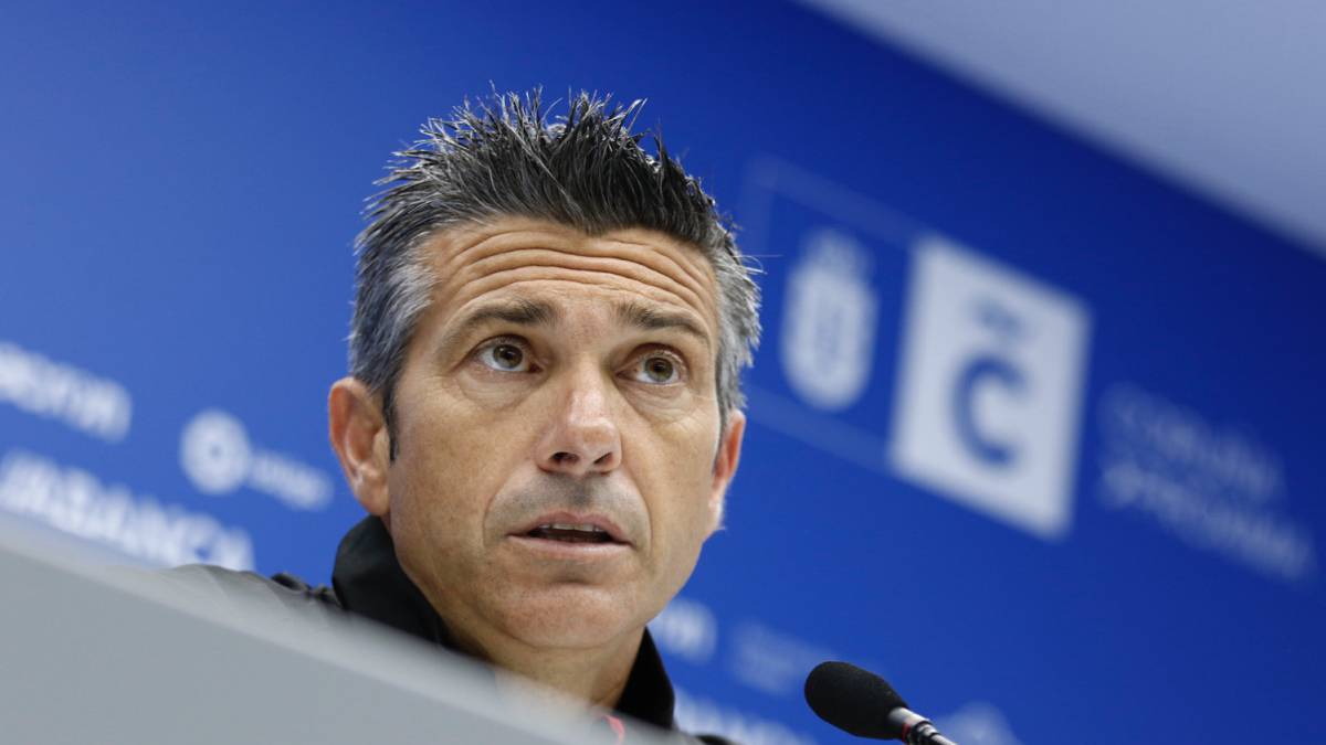José Luis Martí en la sala de prensa del estadio de Riazor