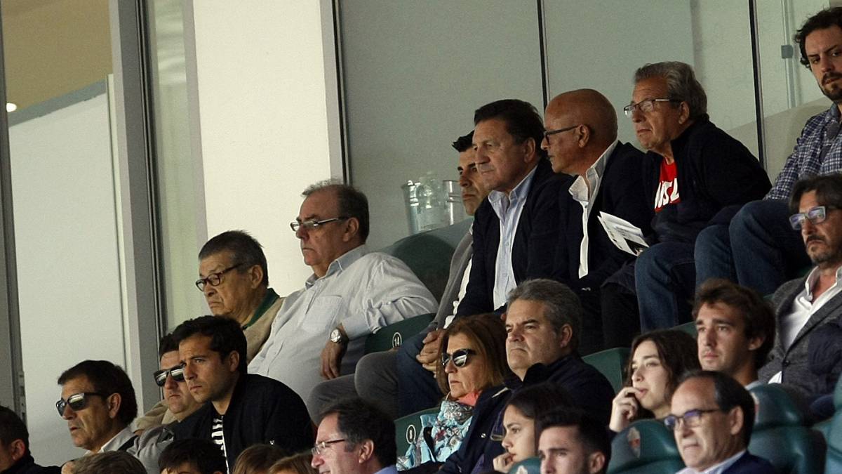 Las cinco claves que marcarán el futuro de Pacheta en el Elche