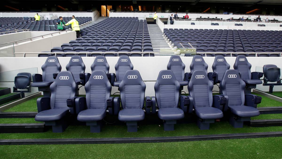 El banquillo del nuevo estadio del Tottenham.