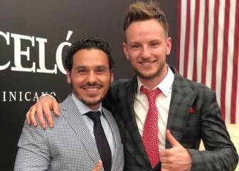 Rakitic criticised by Barça fans over day out at Seville festival