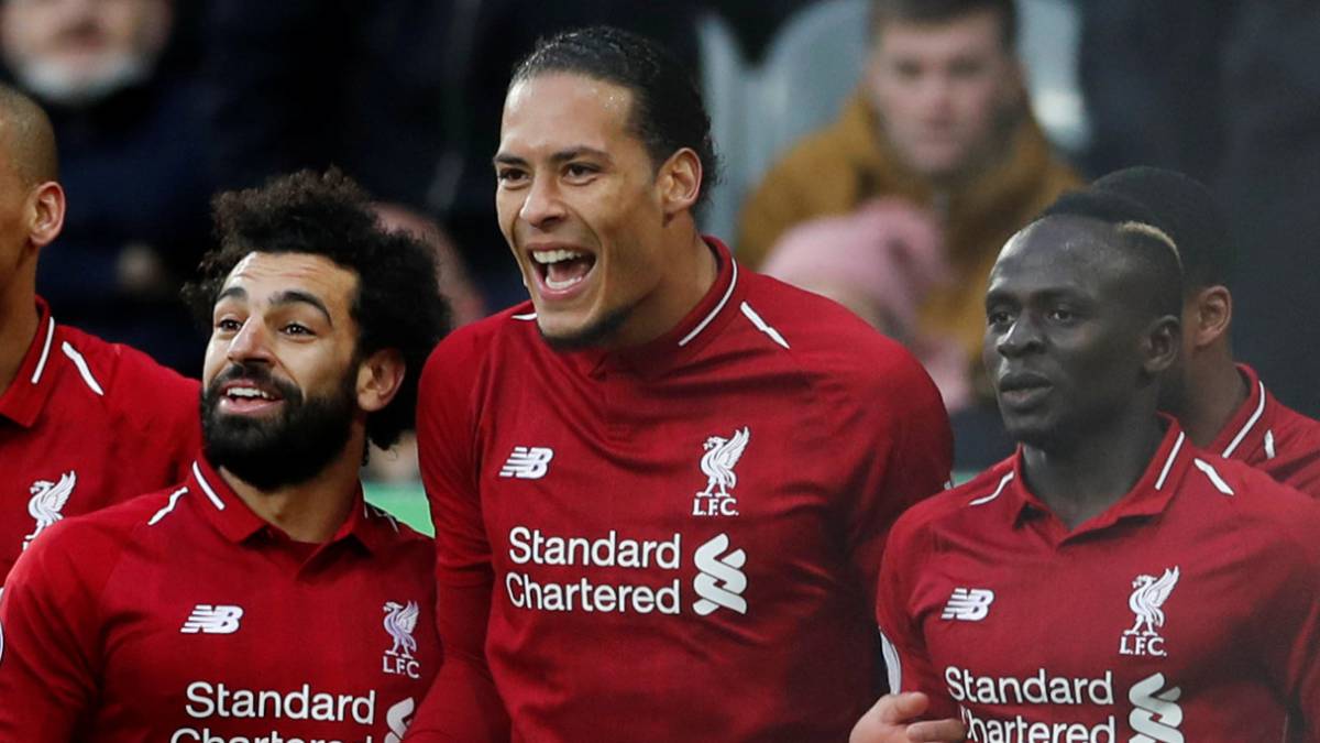 Salah, Van Dijk y Mané, candidatos a mejor jugador del año en la Premier League.