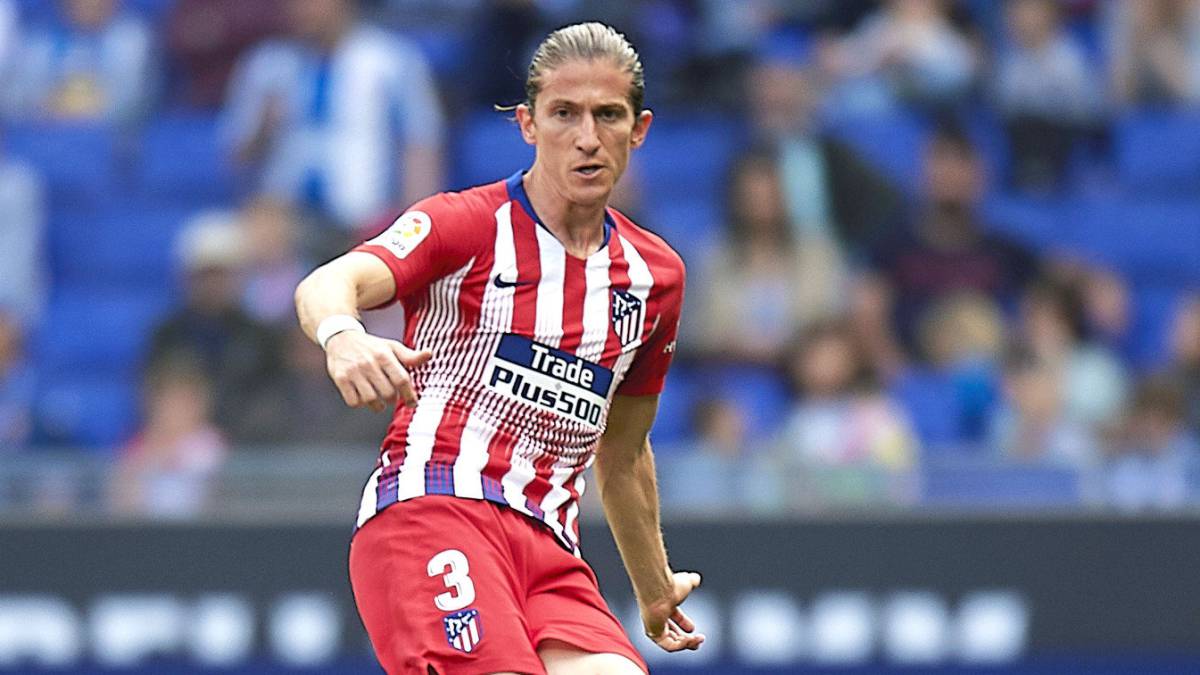 Cumbre entre el Atlético y Filipe Luis: el lateral podría seguir