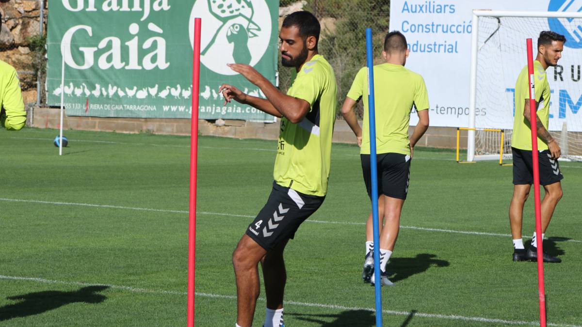 Fali llega cedido al Cádiz hasta final de temporada