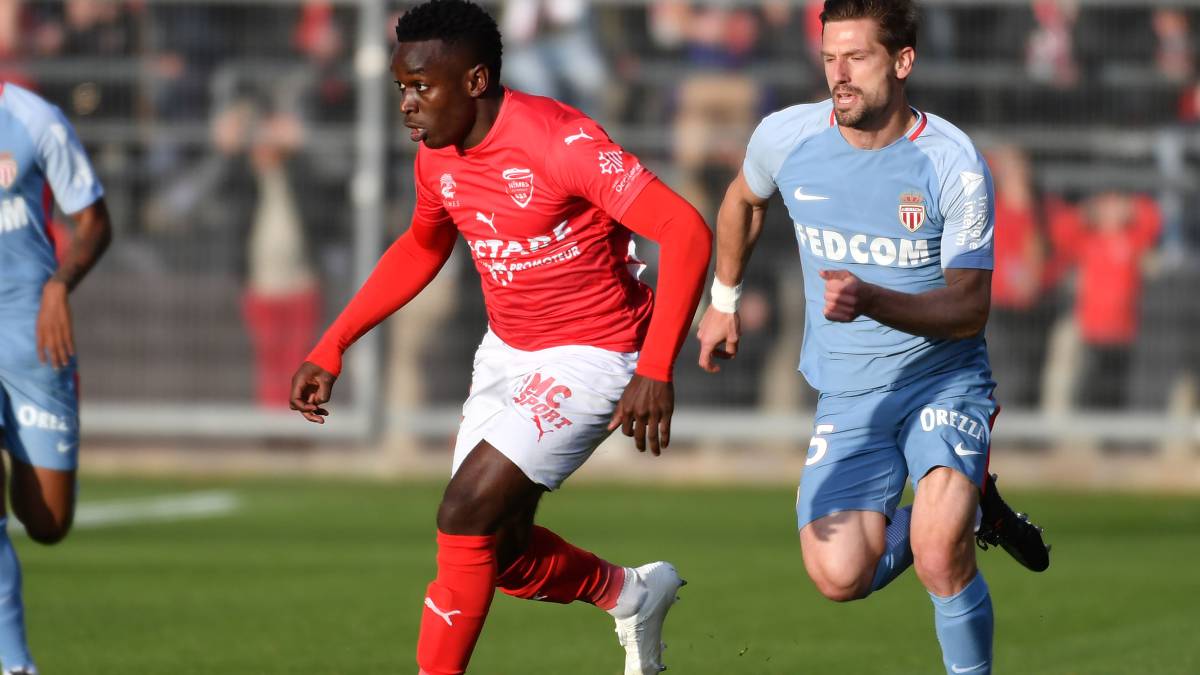 El Mónaco cae en Nimes y se complica la vida