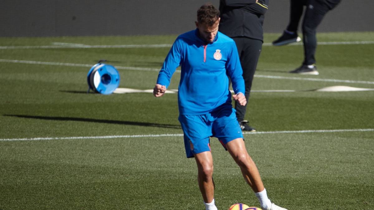 Eusebio Sacristán cita a todos los jugadores; Stuani, disponible