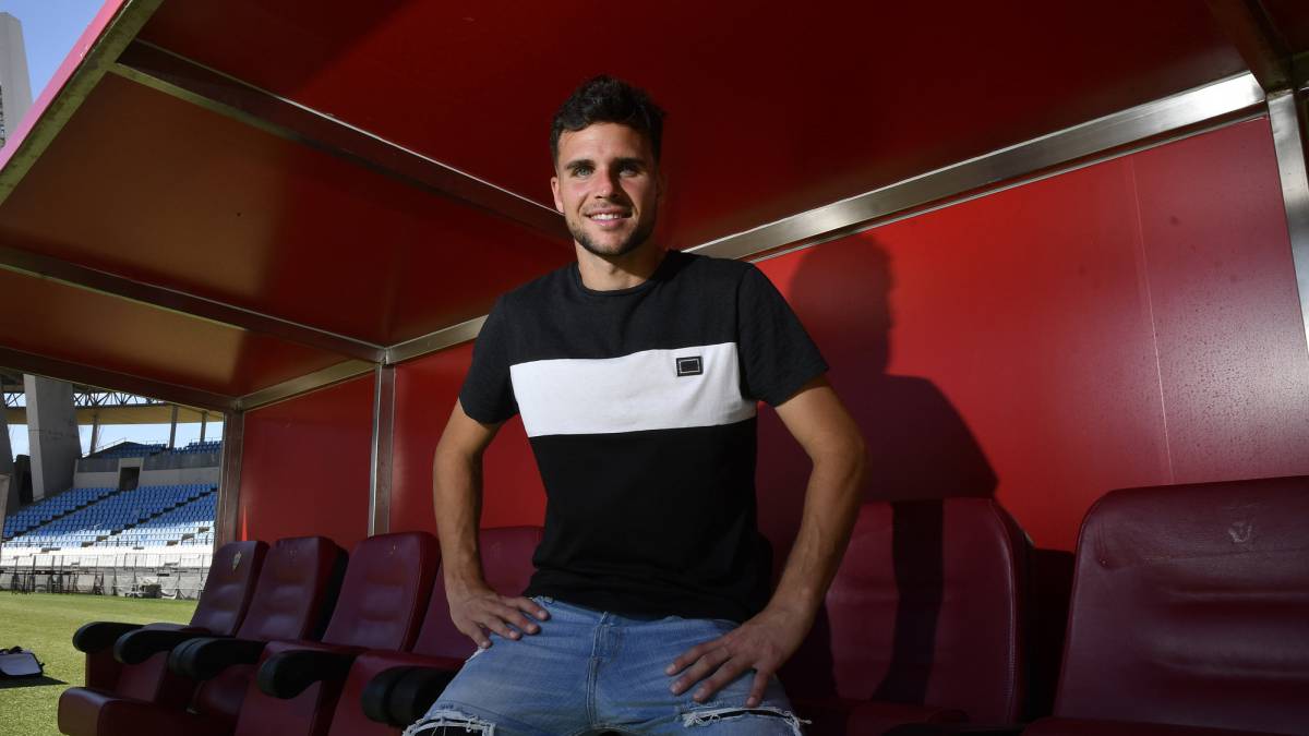 Álvaro Giménez amenaza la paz de un Elche ya salvado
