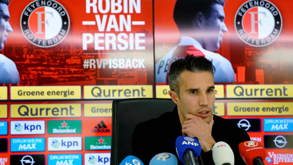Van Persie cuelga las botas