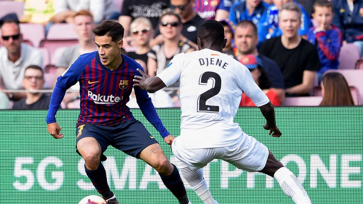 Coutinho adds injury to insults and puts Copa place in doubt
