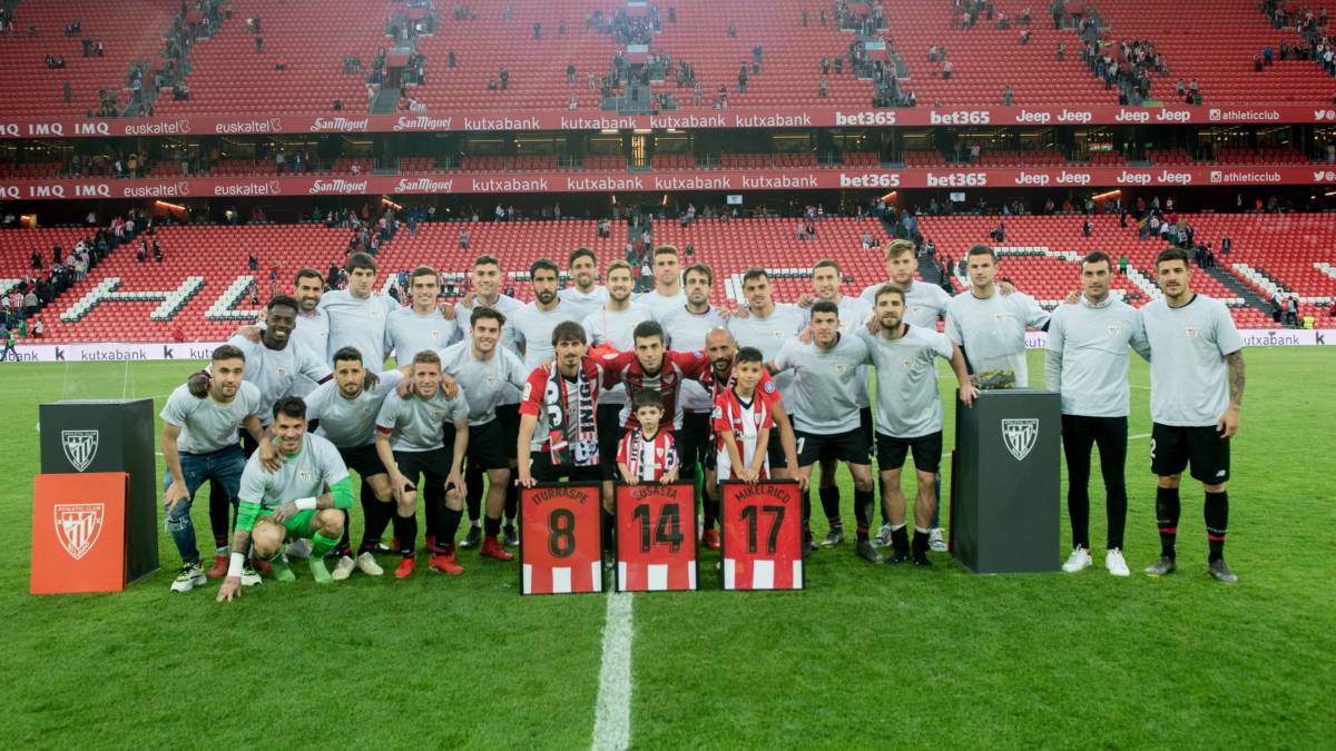 Susaeta, Iturraspe y Mikel Rico, arropados y manteados