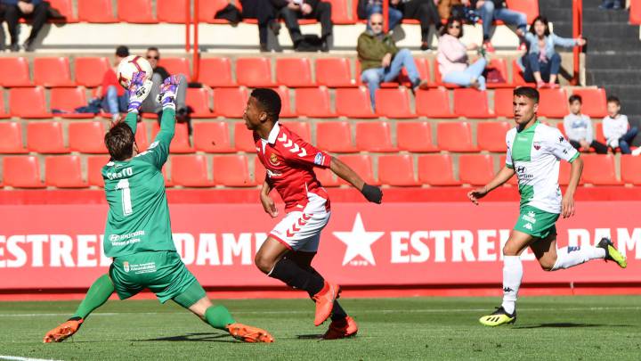 La directiva del Nàstic, molesta con Uche