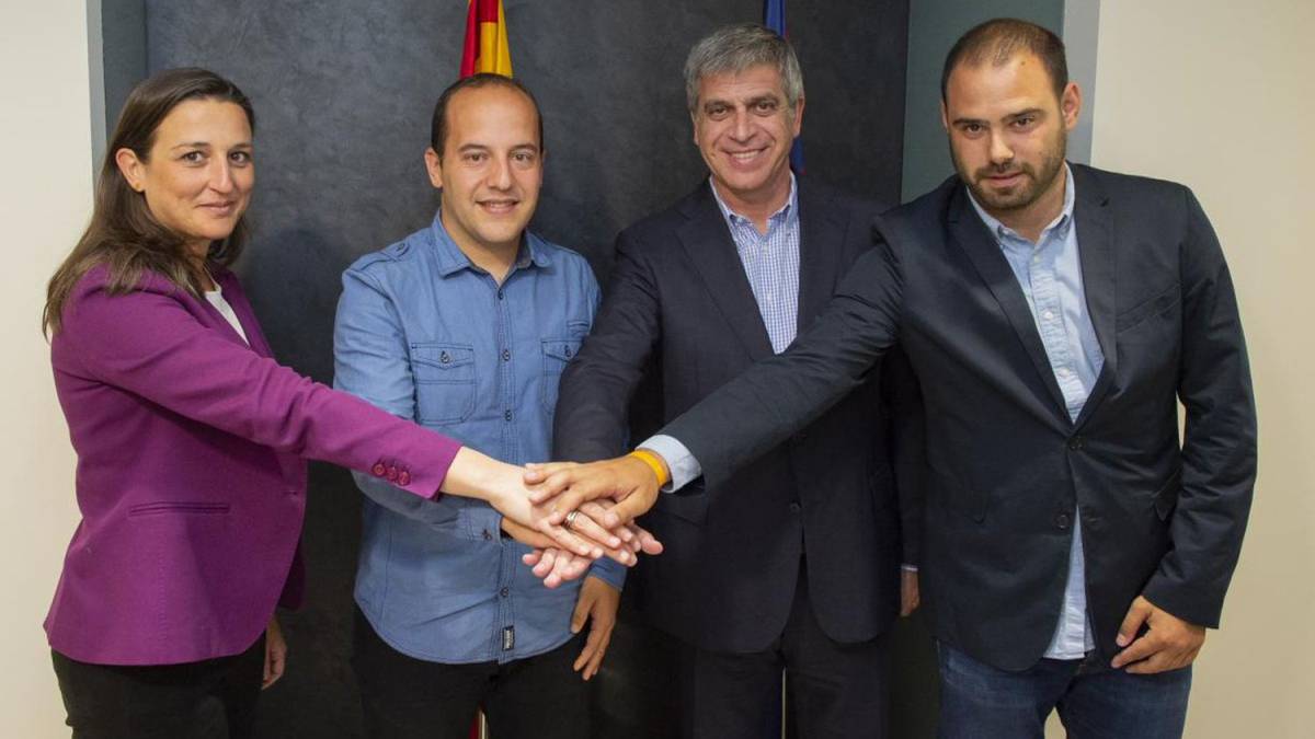 Lluís Cortés renueva con el Barcelona femenino hasta 2020
