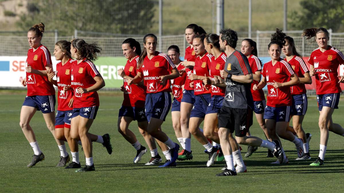 Cuatro televisará los partidos ante Camerún y Canadá