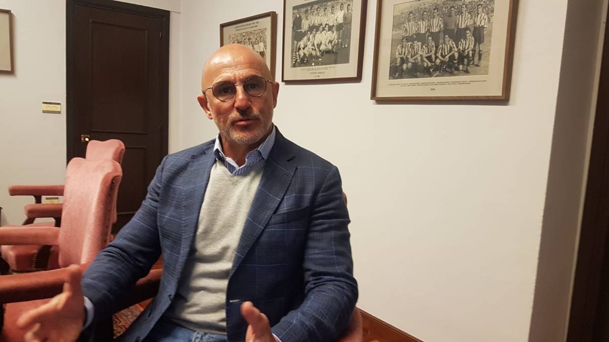 De la Fuente: “Núñez ha estado muy bien cuando ha jugado”