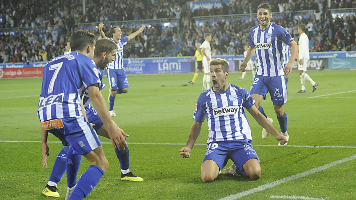 Manu García cumple 250 partidos con la elástica del 'Glorioso'