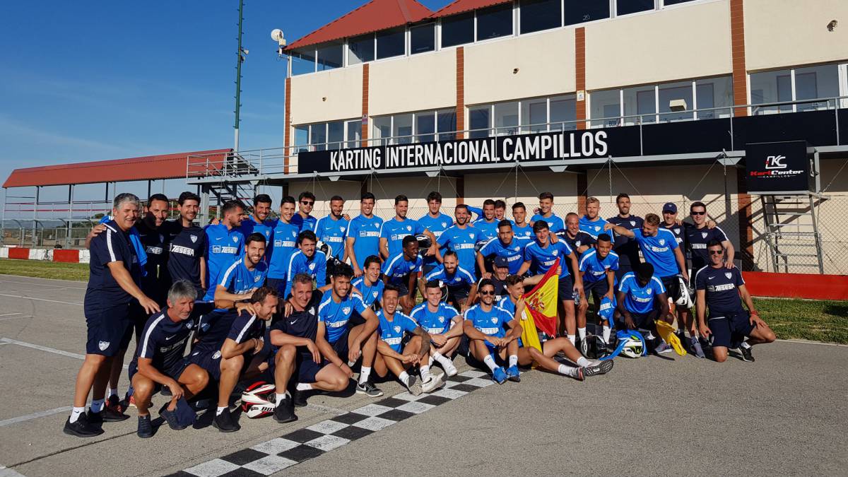 La plantilla del Málaga se va de karting para liberar tensiones