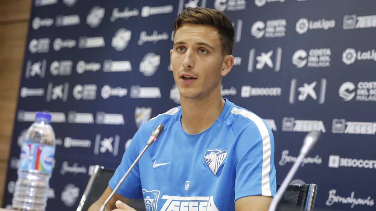 Pau Torres: "Deberíamos aprender de la segunda división inglesa"