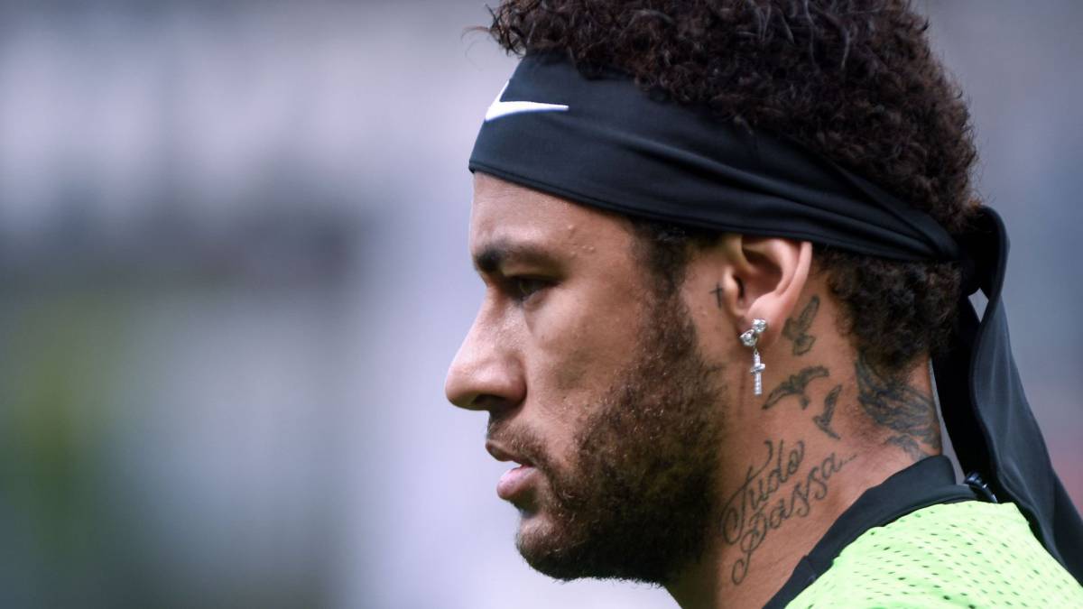 Neymar.