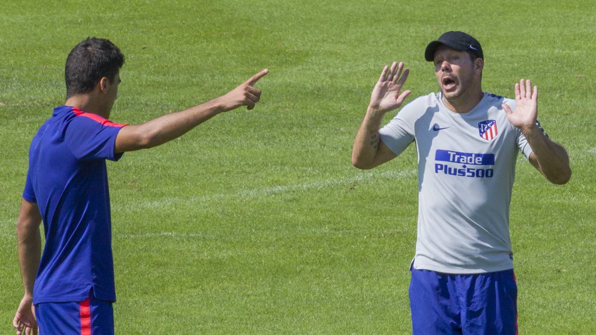 Simeone in emergency talks with Rodrigo about future