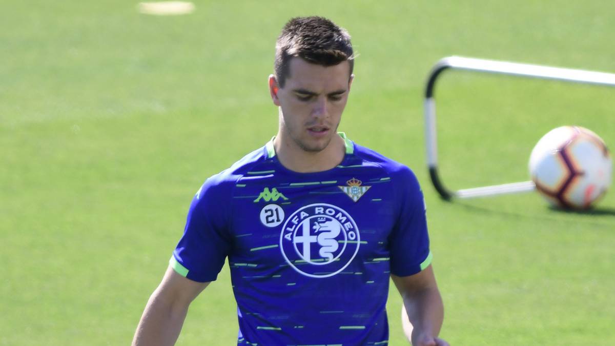 Lo Celso, durante un entrenamiento del Betis.