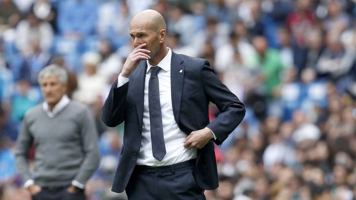 Real Madrid: "Zidane in eye of the storm, Juventus fans dreaming"